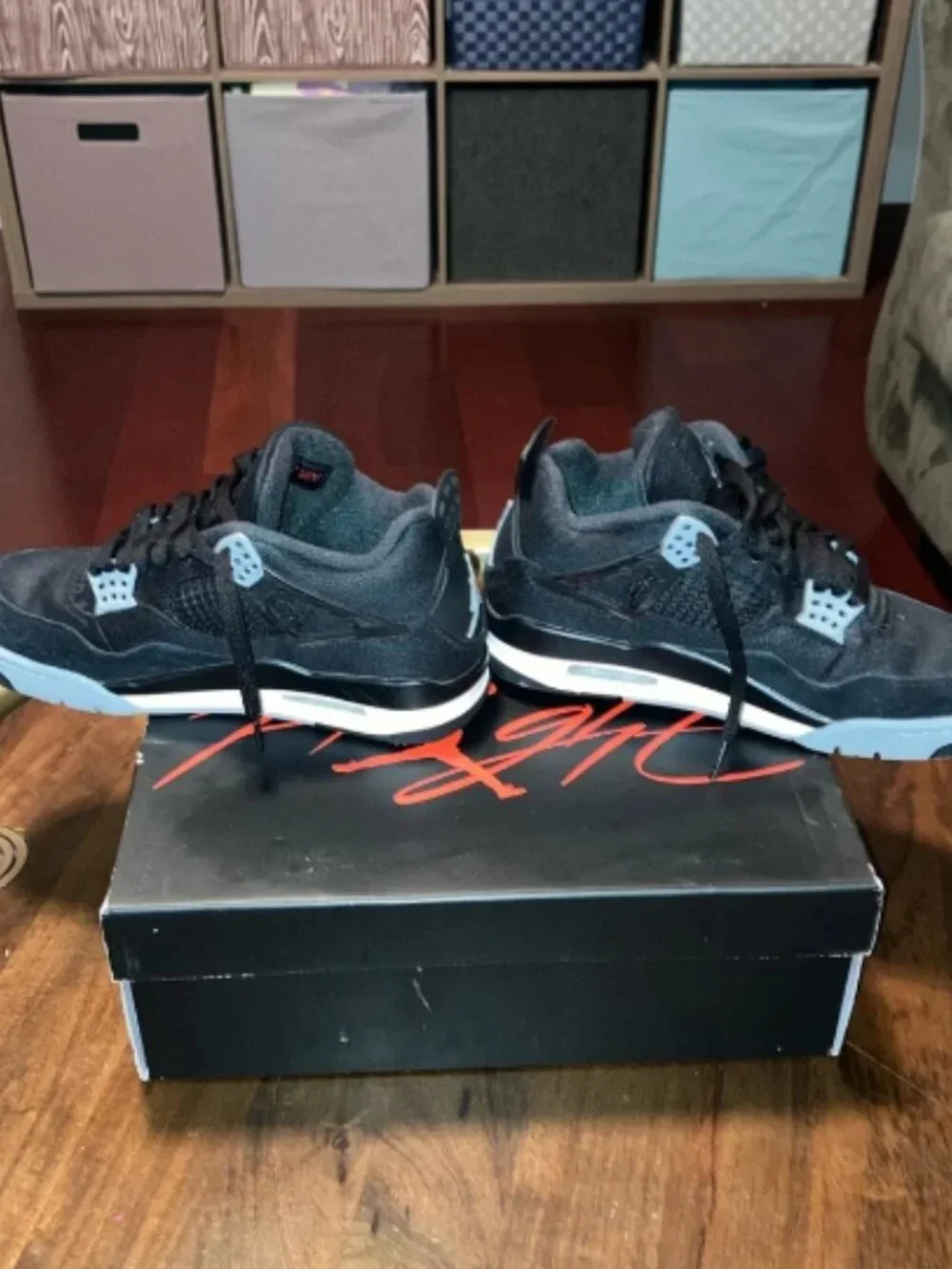 Jordan 4 Retro SE Mid Black Canvas